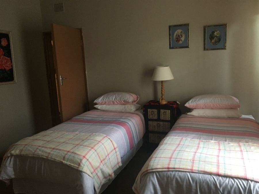 6 Bedroom Property for Sale in Parys Free State